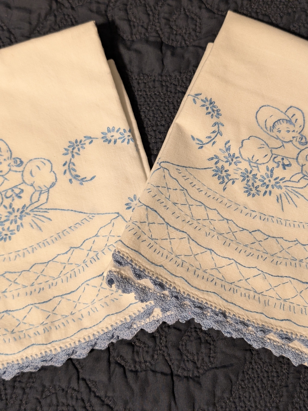 Embroidery Ladies In Light Blue Pillowcase Set